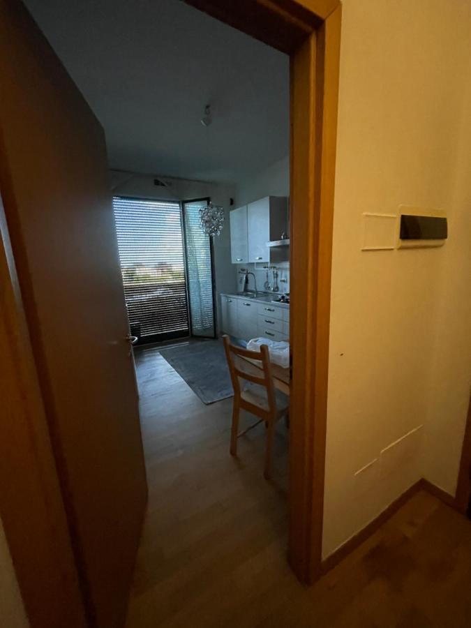 Bologna Holiday Inn ภายนอก รูปภาพ